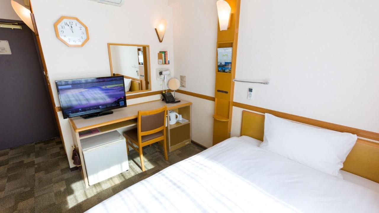 Toyoko Inn Tokyo Nihombashi Ningyocho Buitenkant foto