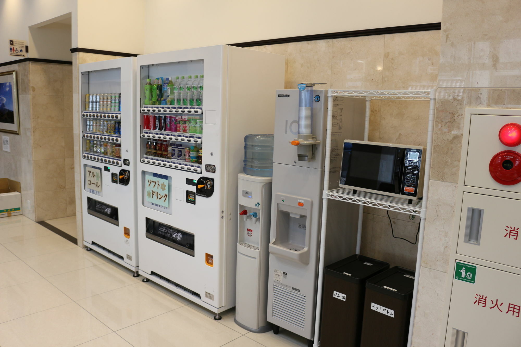 Toyoko Inn Tokyo Nihombashi Ningyocho Buitenkant foto